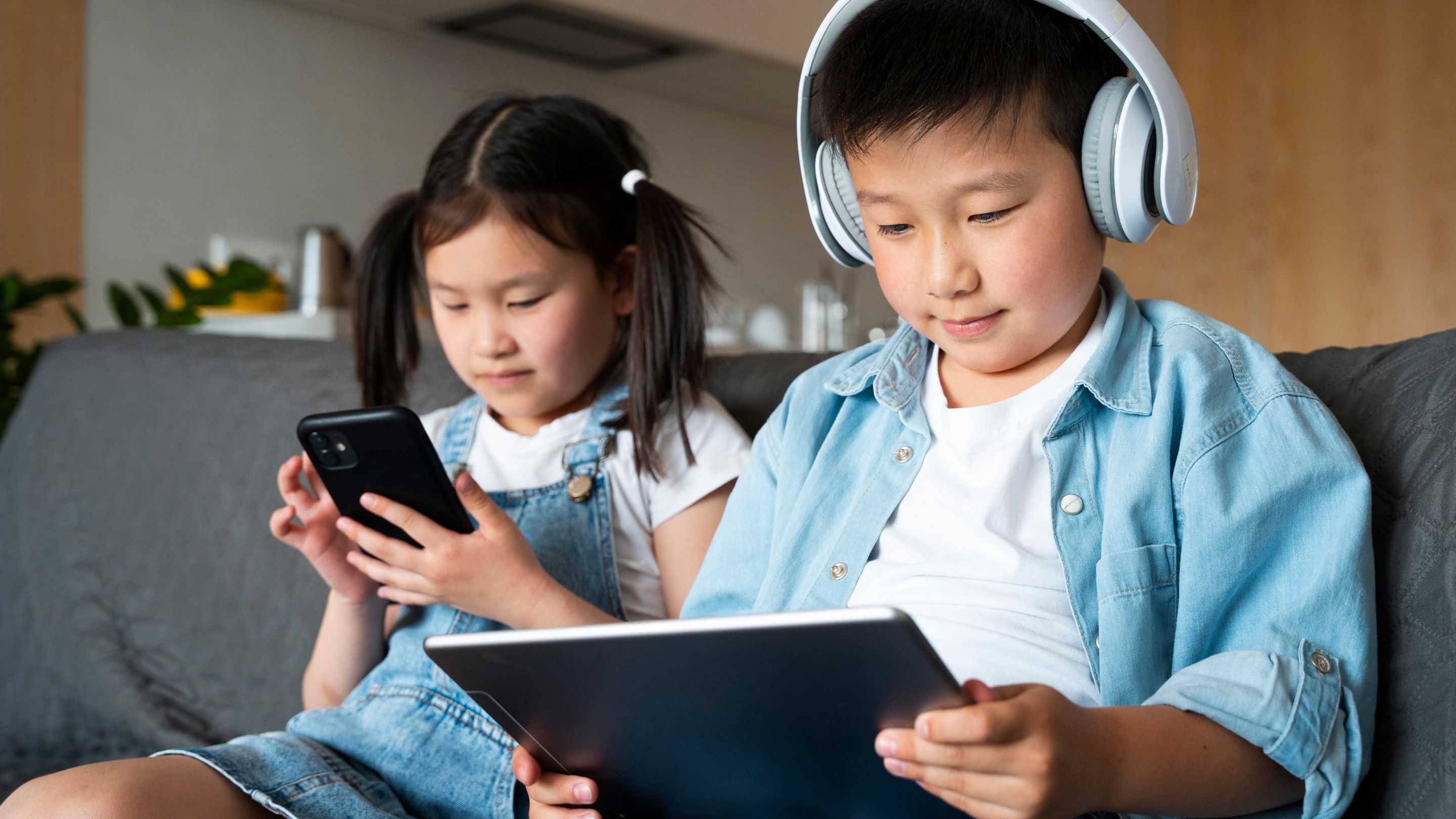 Pembatasan Media Sosial bagi Anak Picu Polemik, Benarkah Demi Perlindungan?